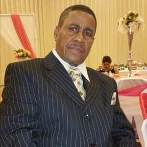 Meet your Posher, Abdul